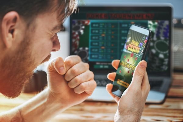 Live casino dealer tables streamed in real time at 29jili
